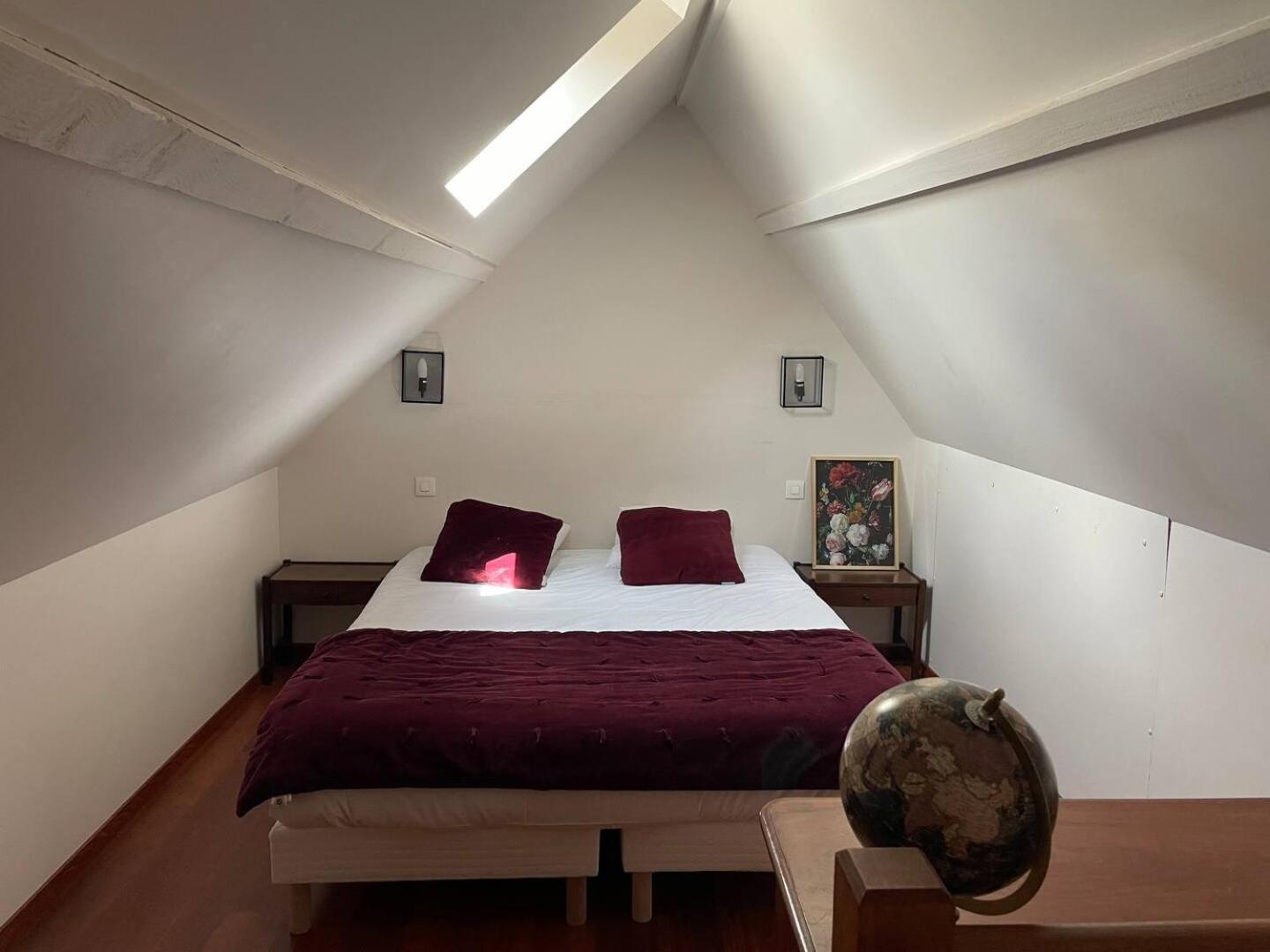 Apt Duplex Ou Plain Pied Tout Confort Plein Centre Ville Bayeux Proche Commerces, Restaurants, Avec Terrasse Privative Ou Jardin Commun Amenage Clos, Parking Gratuit A Proximite, Proche Plages Du Debarquement Buitenkant foto