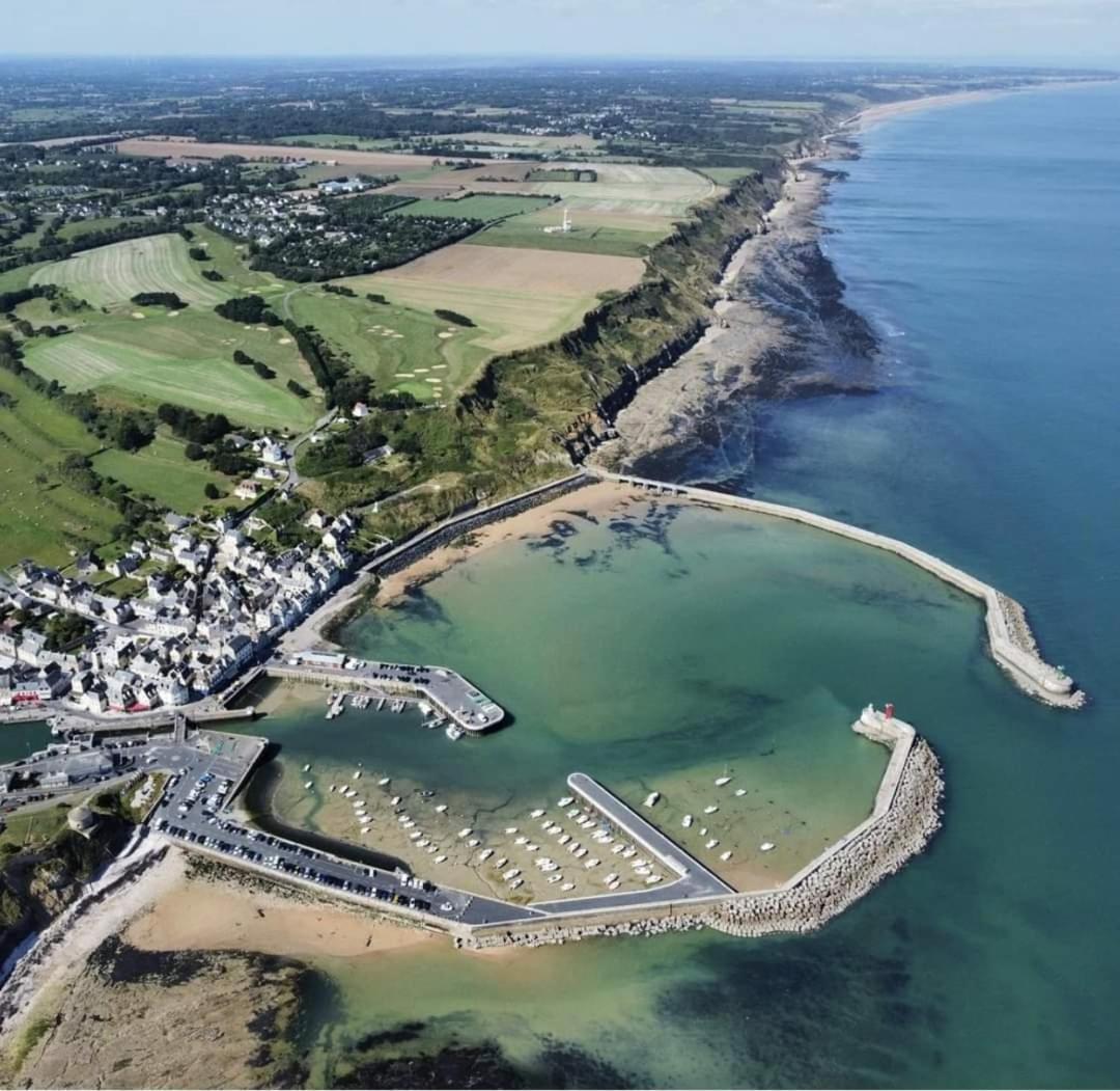 Apt Duplex Ou Plain Pied Tout Confort Plein Centre Ville Bayeux Proche Commerces, Restaurants, Avec Terrasse Privative Ou Jardin Commun Amenage Clos, Parking Gratuit A Proximite, Proche Plages Du Debarquement Buitenkant foto