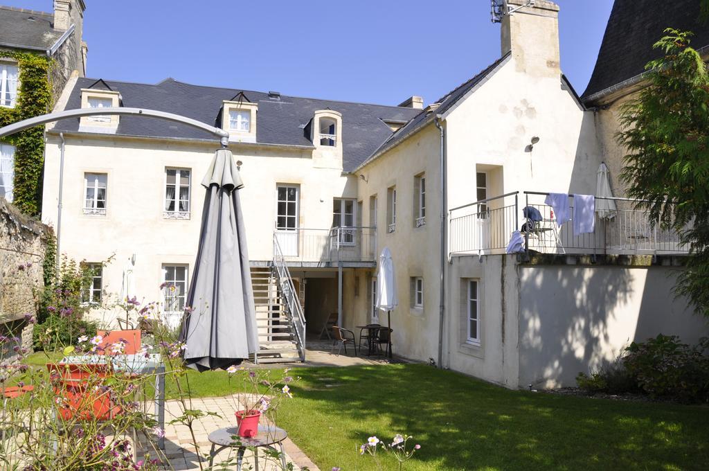 Apt Duplex Ou Plain Pied Tout Confort Plein Centre Ville Bayeux Proche Commerces, Restaurants, Avec Terrasse Privative Ou Jardin Commun Amenage Clos, Parking Gratuit A Proximite, Proche Plages Du Debarquement Kamer foto