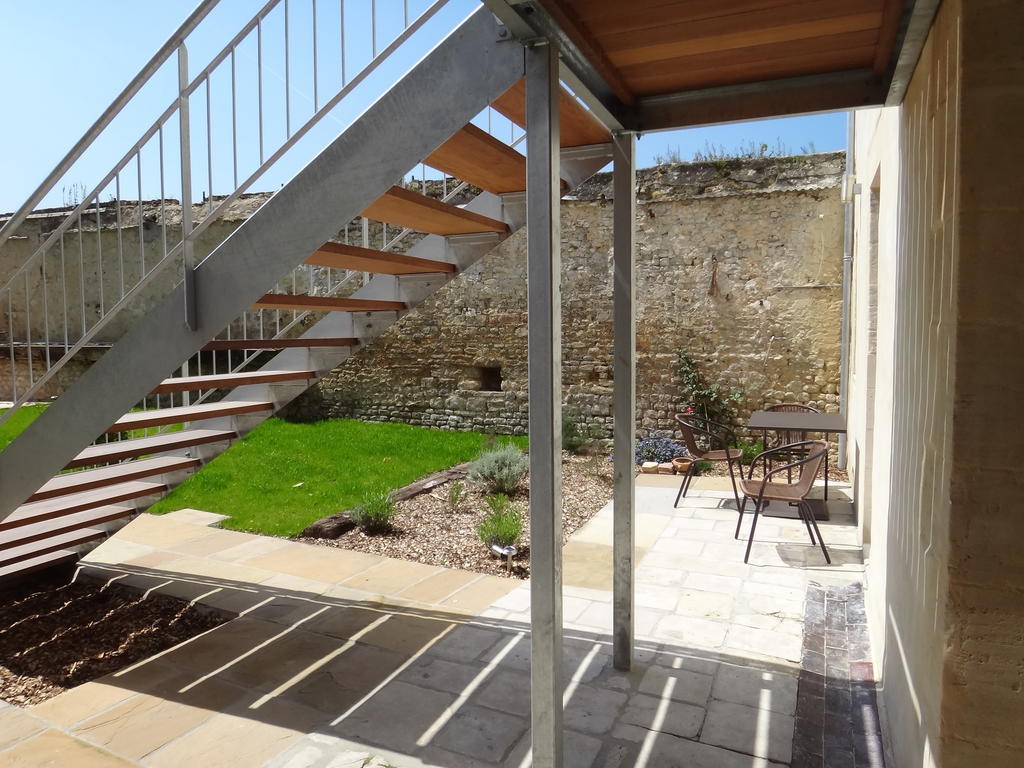 Apt Duplex Ou Plain Pied Tout Confort Plein Centre Ville Bayeux Proche Commerces, Restaurants, Avec Terrasse Privative Ou Jardin Commun Amenage Clos, Parking Gratuit A Proximite, Proche Plages Du Debarquement Buitenkant foto